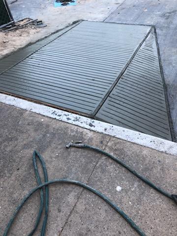 New concrete driveway apron